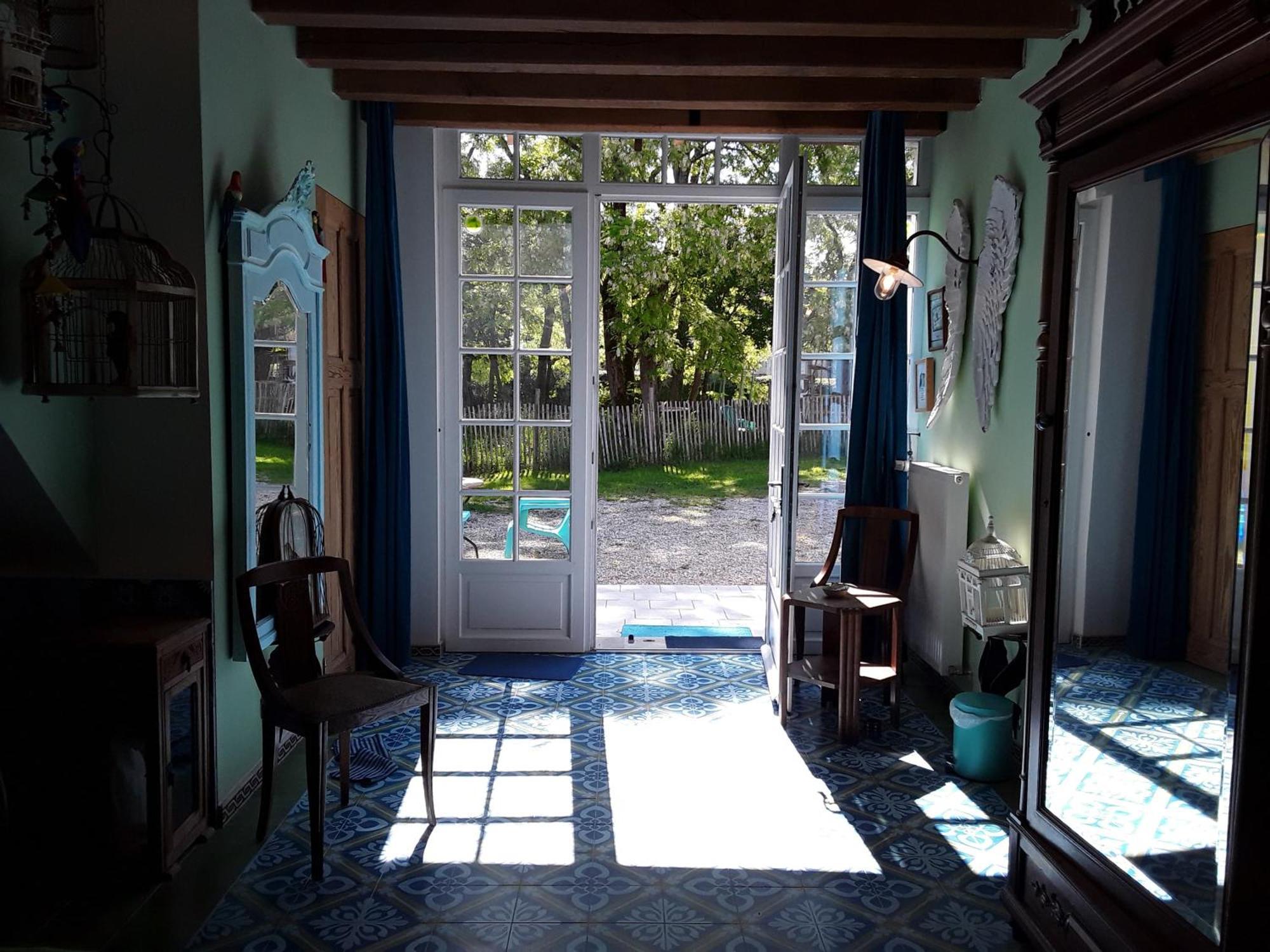 Bed and Breakfast 'La Menagerie' Chateauvieux  Номер фото